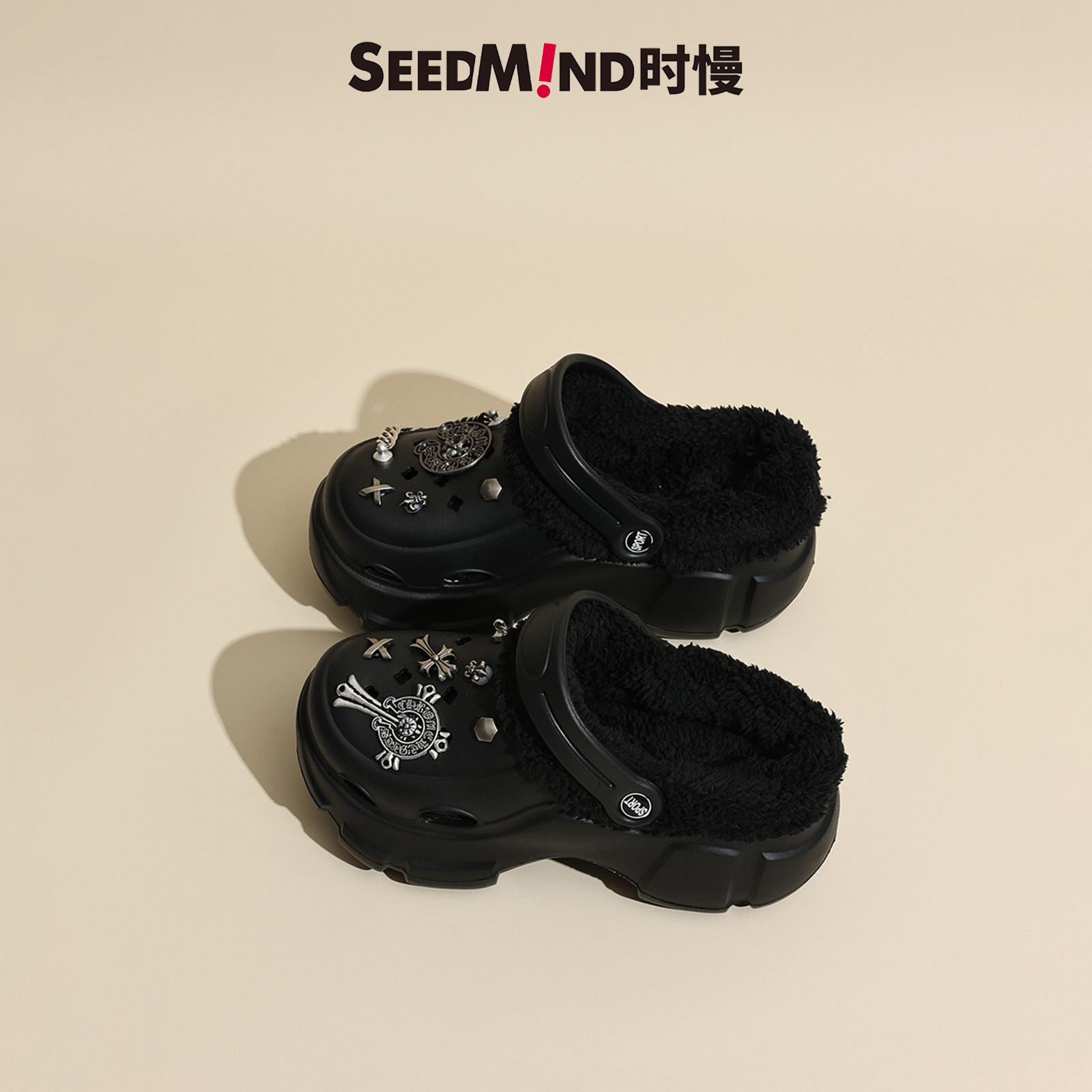 时慢外穿厚底可拆卸加绒洞洞鞋2025新款冬季女士十字架带绒棉拖鞋