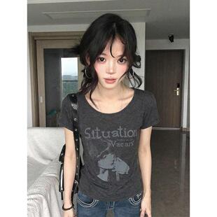 摇滚人像灰色t恤修身 女夏季 显瘦辣妹上衣y2k 复古u领正肩短袖 美式