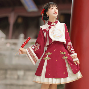 设计师的礼物原创游龙贺春中华风女汉元素连衣裙拜年服套装新年款