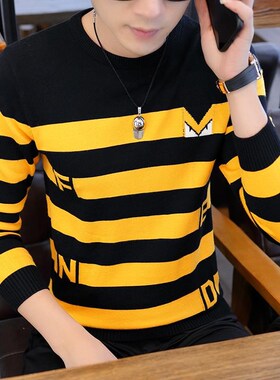 2020 new autumn/Winter men's round neck casual stripe sw