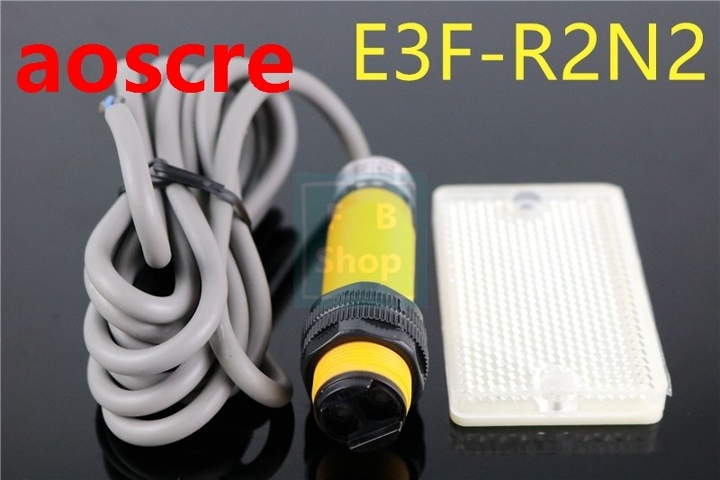 1Pcs E3F-R2N2 Three  Wires M18 DC NPN NC 2m Detection Distan