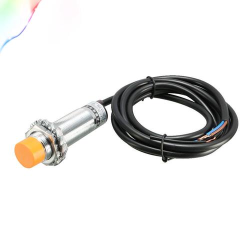 1-10mm Approach Sensor Cylindrical Capacitive Proximity Swit