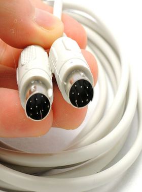 MD8 Mini Din 8 Mini din 8 pin Male-Male 1.5M cable Beige