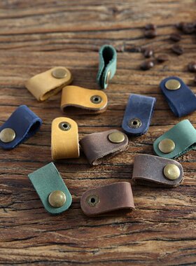 1PCS Portable USB Cable Cord Leather Winder Headphone Case K