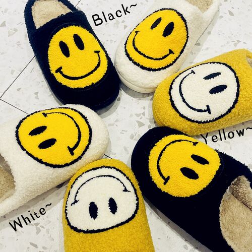 FUNNY FUNKY Winter Womens'Slippers Fluffy Faux Fur Smile Fac