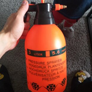 2 Pieces 2L/3L Air Compression Pump Watering Bottle Gardenin