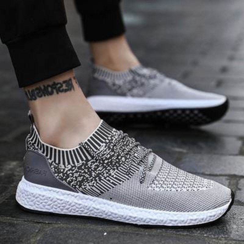 Summer men Sneaker SportS Shoe breathable canvaS ShoeS 45 46