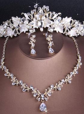 KMVEXO Vintage Gold Crystal Leaf Pearls Costume Jewelry Sets