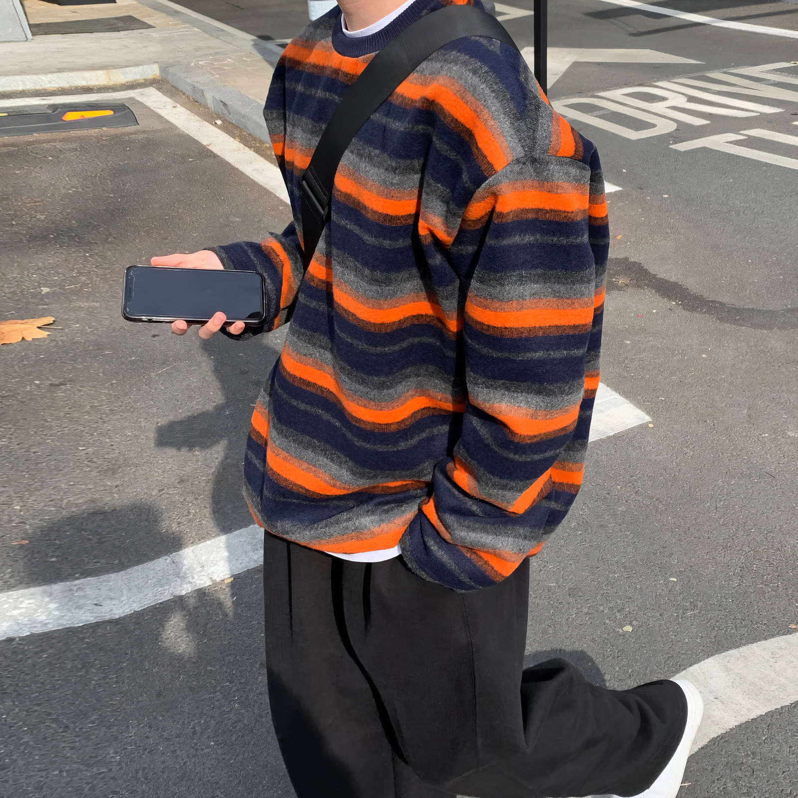 橙色条纹圆领撞色厚棉T男春秋日系原宿风穿搭宽松彷羊毛绒长袖T恤