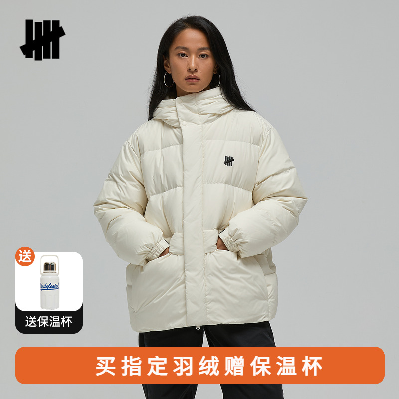 UNDEFEATED五条杠官方秋季新品连帽LOGO款羽绒服