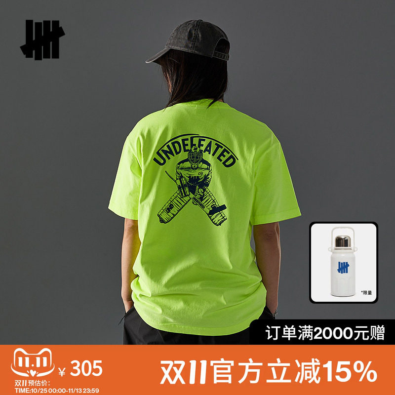 UNDEFEATED五条杠官方春季新品时尚潮流美式冰球图案圆筒短袖T恤