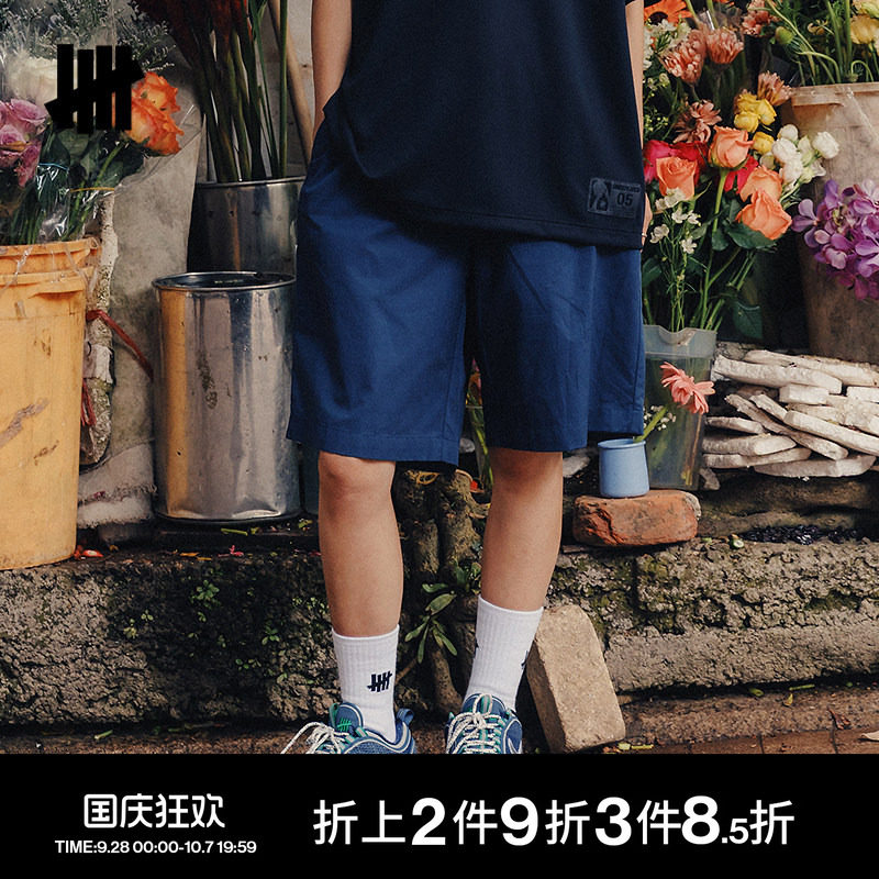 五条杠夏季新品时尚潮流工装短裤图片