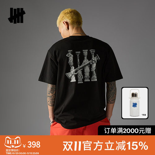 UNDEFEATED五条杠柱纹短袖T恤