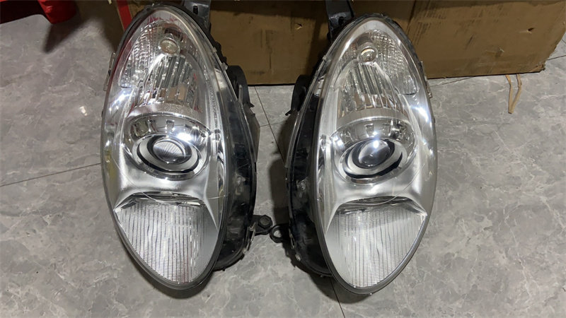 适用于奔驰老款R级R300 r350 R320 R500大灯总成W251左右原厂头灯