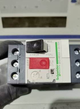 议价Scheider  Eleric GV2-ME32适用