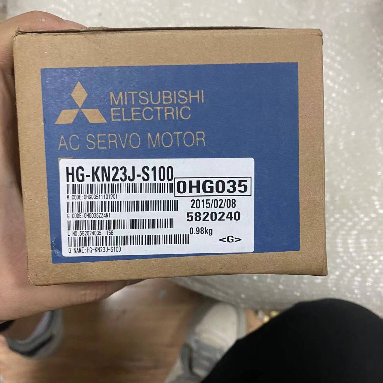 议价HG-KN23J-S100 未使用电机 200W 实适用