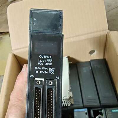 议价IC693MDL753K，一张，有划痕，便宜处理适用