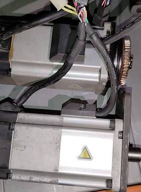 议价nachi那智电机 MSMD022S2D7 200W 正适用