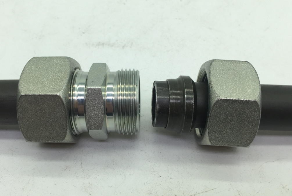 1c-14卡套式液压接头1d-22螺纹接头直通接头钢管高压连接头镀白锌