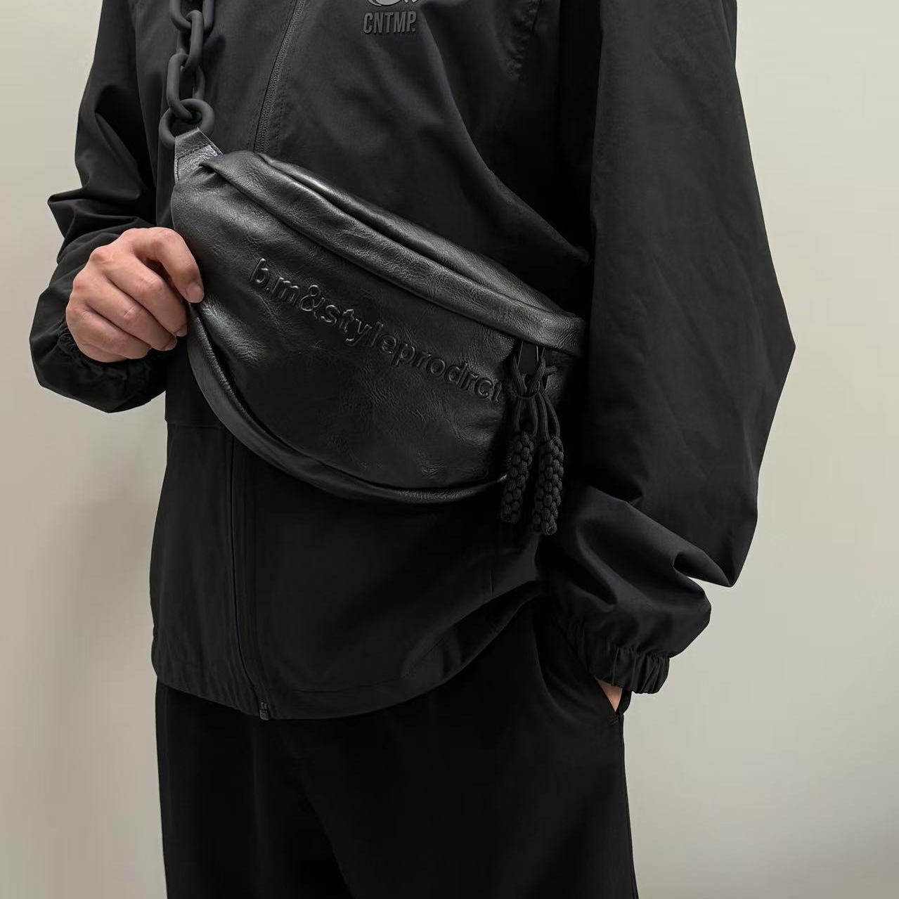 贵宝的包韩国胸包斜挎包男女潮斜跨包时尚腰包饺子包百搭质感小众,箱包皮具/热销女包/男包,胸包,淘宝优惠券,粉丝福利购,淘宝优惠卷