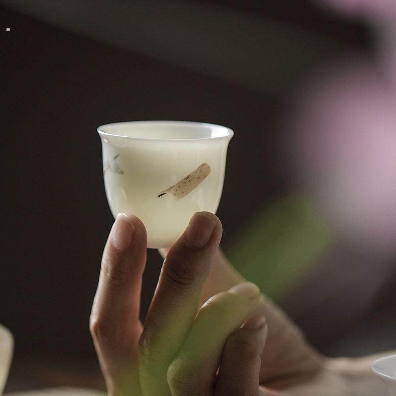 甜白纯手工薄胎主人杯手绘白瓷小茶杯品茗杯功夫茶具猪油白喝茶杯