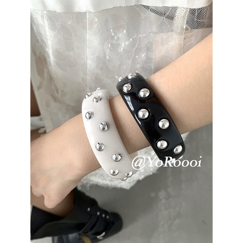 YoRoooi 小众不规则镶嵌珠子树脂圆形手镯ins个性辣妹y2k手环手饰