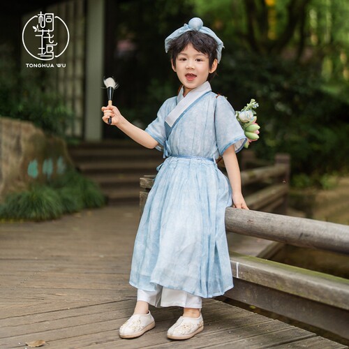 桐花坞男童明制汉服贴里