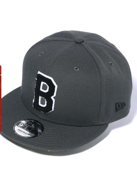 BAPE配饰字母绒面贴布同色系刺绣鸭舌帽棒球帽X80906I