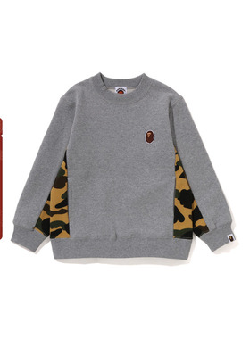 BAPE童装秋冬猿人刺绣小标迷彩拼接圆领卫衣313006L