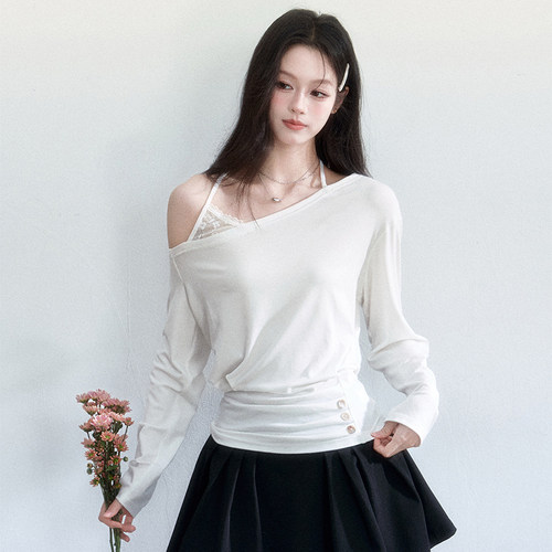 FragileHeart三角蕾丝斜肩打底衫