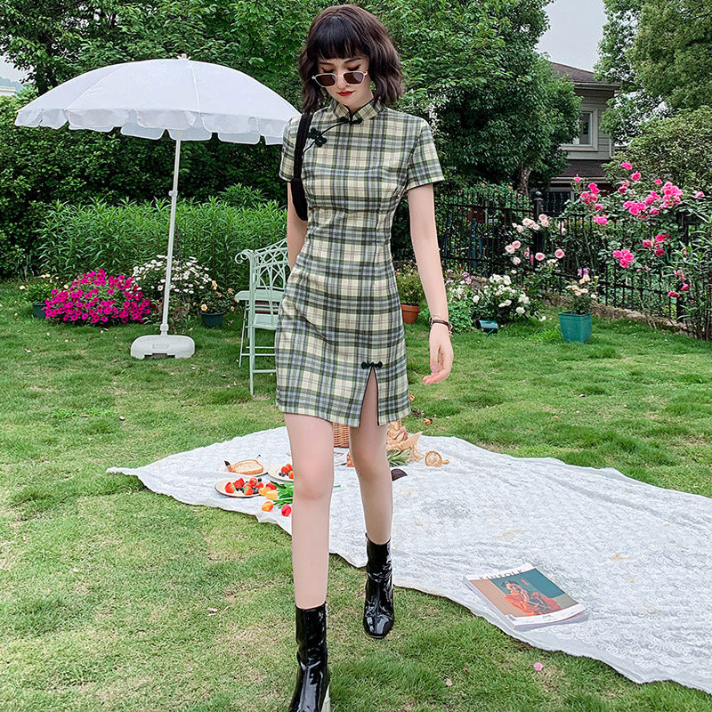 格子旗袍改良短款小个子现代时尚复古中国风年轻款少女连衣裙日常
