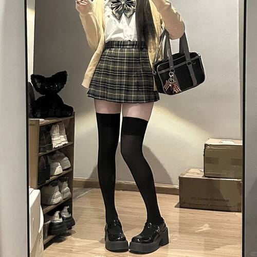 春夏薄款天鹅绒高筒袜女芭蕾风甜美cos过膝袜简约日系JK长筒袜白