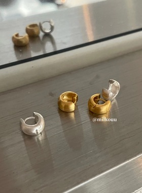 韩国代购out of lable官网同款925银磨砂质感拉丝小胖丁素圈耳环