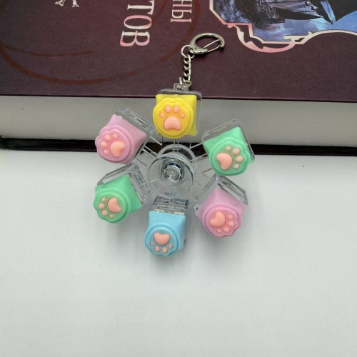 Luminous Decompression Button Keychain Cat's Claw Keycap Dec