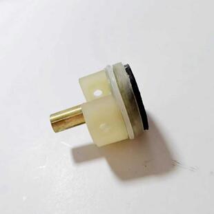 仁祥原厂配件47/102/74U尼龙缸头任翔AK102波箱配件