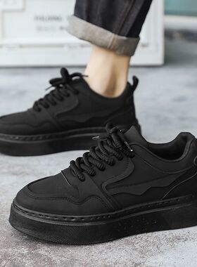 男鞋秋冬款青少年运动软底跑步休闲鞋男士新款黑色防滑老爹鞋