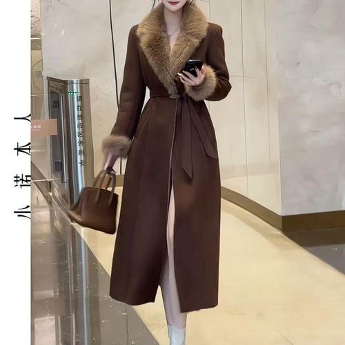 长款韩版皮毛一体大衣新品促销