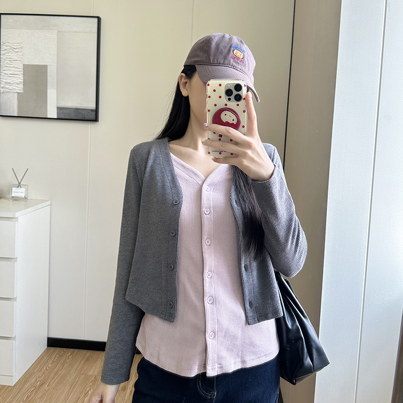 大码女装假两件针织开衫长袖秋冬2025新款胖mm设计感宽松打底上衣
