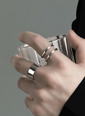 素圈戒指男潮小众精致情侣对戒轻奢日常佩戴