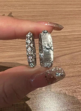 欧美风镶钻女戒情侣对戒轻奢时尚拉丝婚庆款