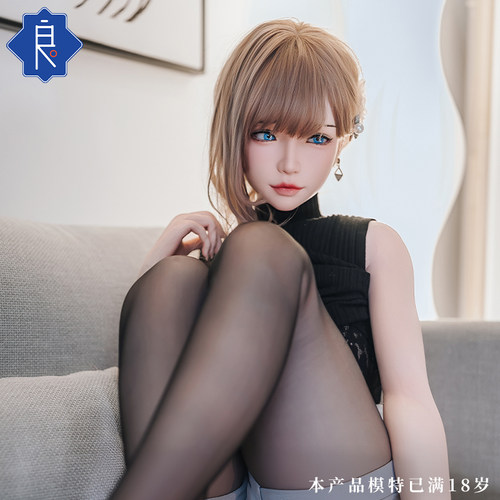 模拟真人皮下脂肪堆积呈现真实群向按压放应