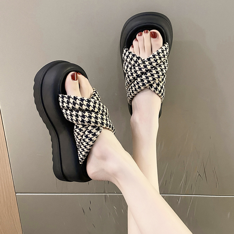 厚底坡跟百搭外穿拖鞋女