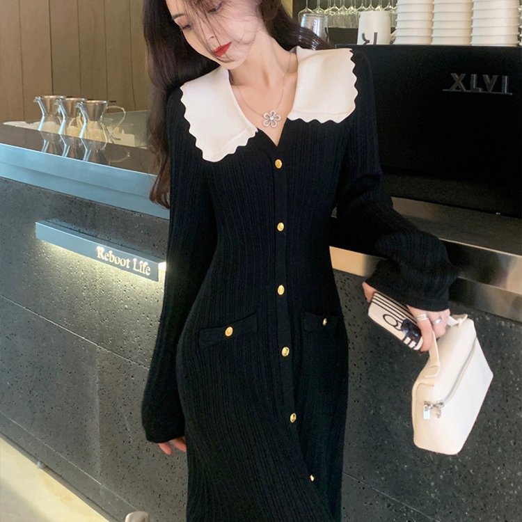 法式复古小香风修身打底中长款小黑裙针织连衣裙女长款过膝毛衣裙