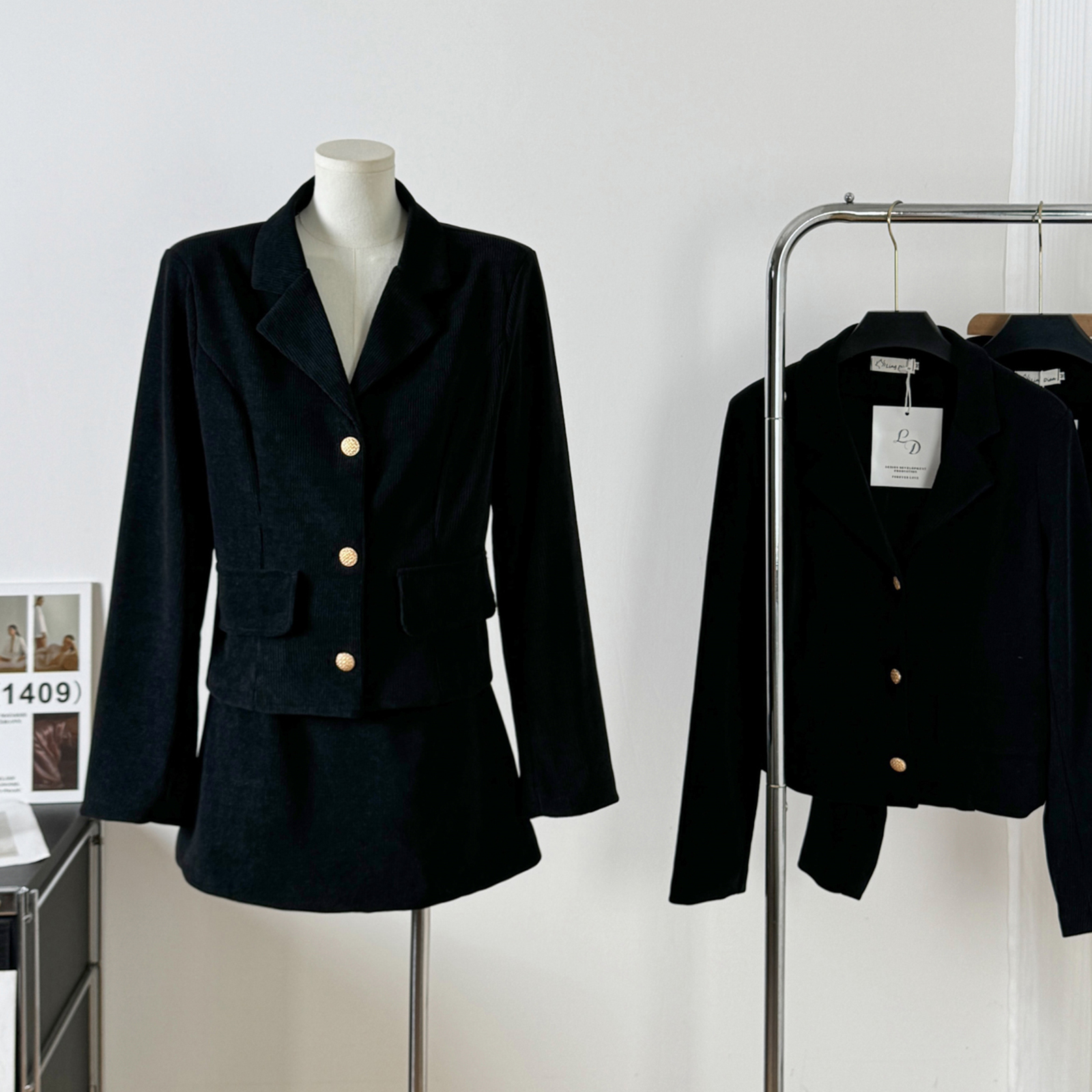 小香赫本风今年流行漂亮套装裙黑色西装连衣裙子早秋女装2025新款