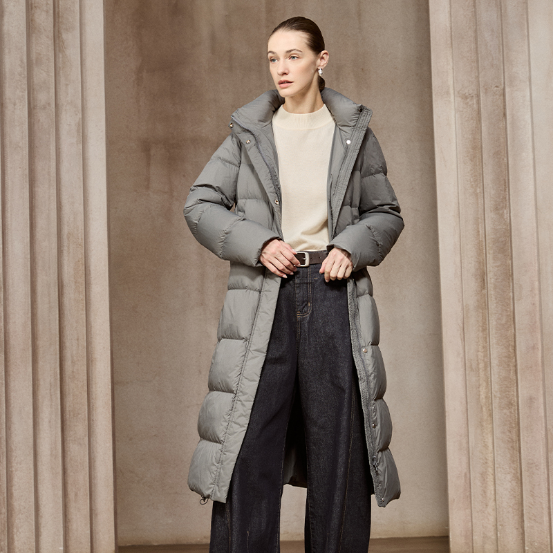 范可儿立领绗缝加厚羽绒服长款