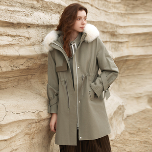 Famecoco风衣式工装派克保暖毛领中长款羽绒服女装冬FAB8AI004