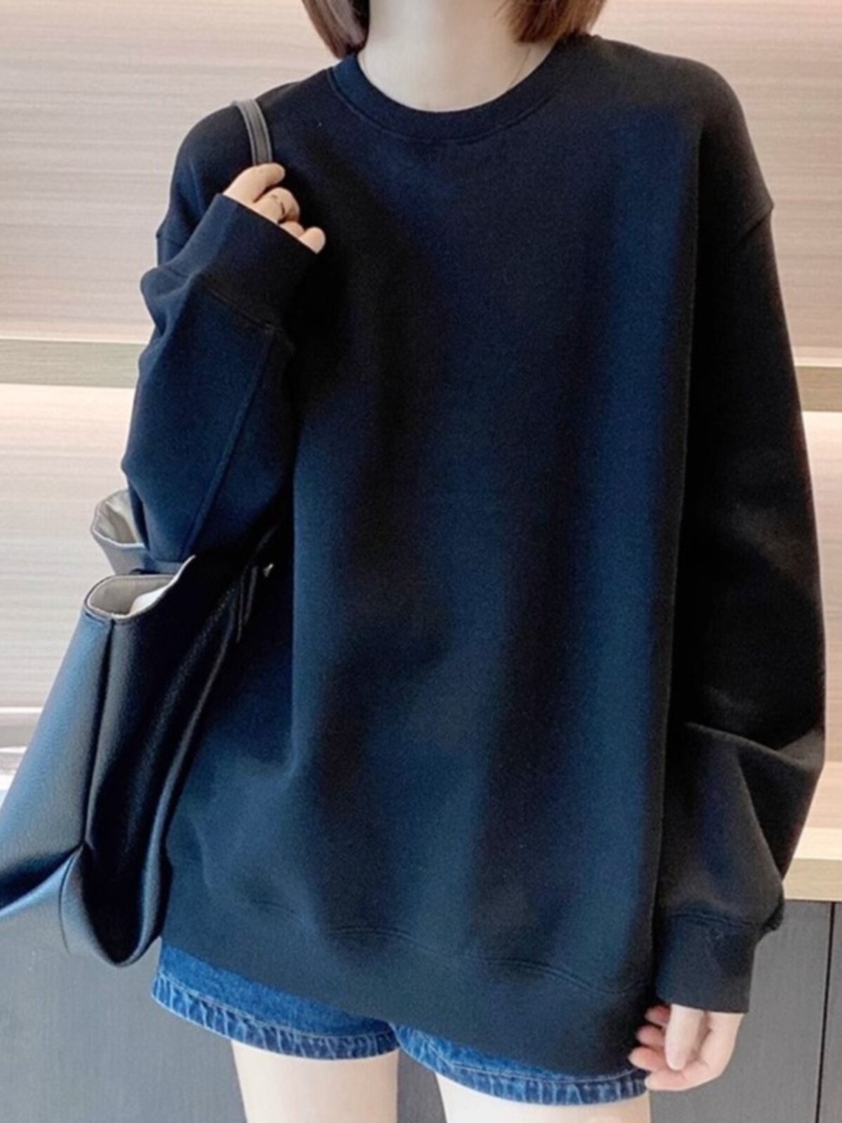 Fleece Lined and Thickened 100% Cotton Hoodie for Women, Youthful 2025 New Hit, Loose Long Sleeve Base Layer, Casual Black Top