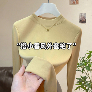 黄色半高领打底衫女内搭秋冬新款加绒磨毛保暖显瘦修身螺纹上衣