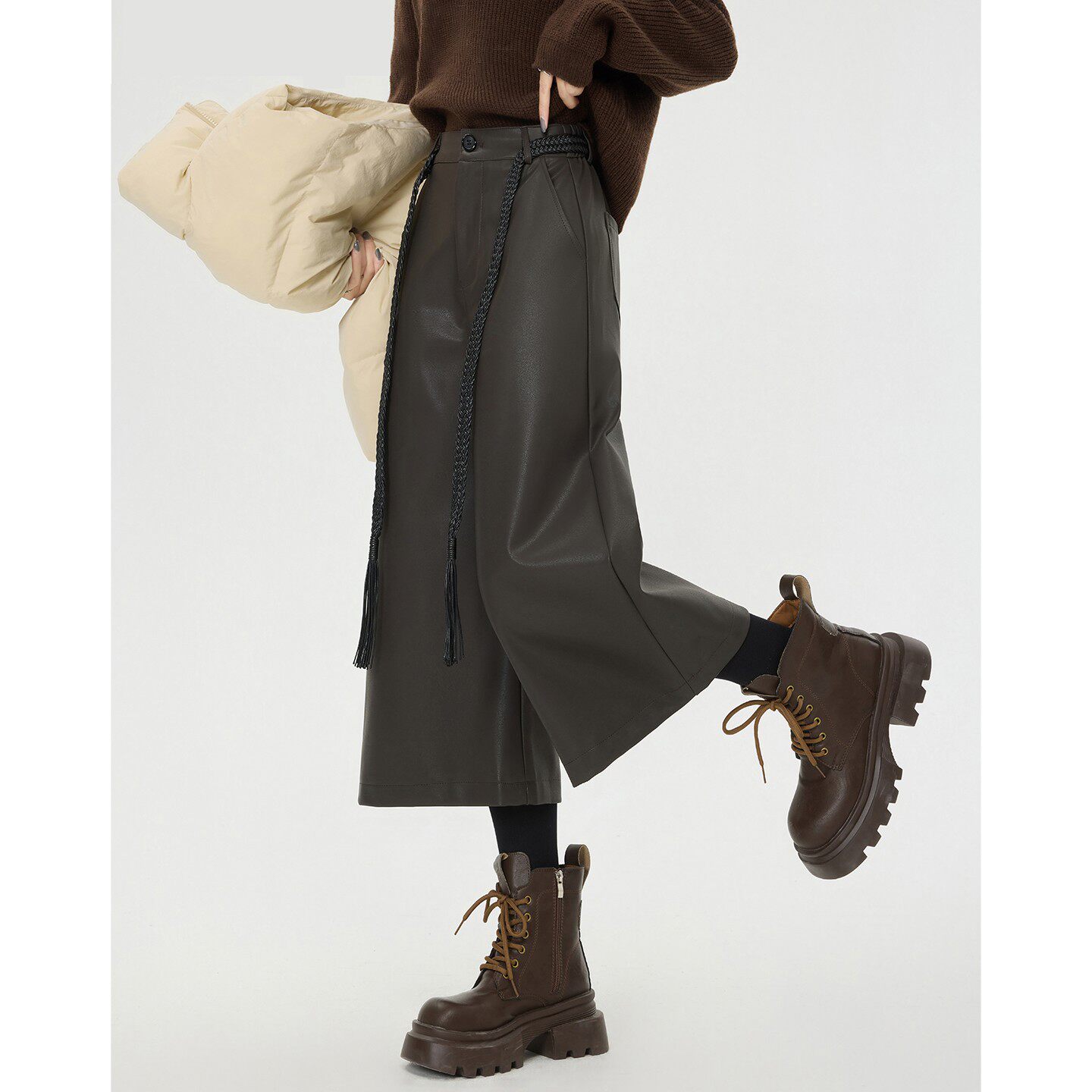 美拉德咖色皮裤阔腿裤女秋冬新款配靴子马丁靴中裤宽松七分裤靴裤,女装/女士精品,休闲裤,淘宝优惠券,粉丝福利购,淘宝优惠卷