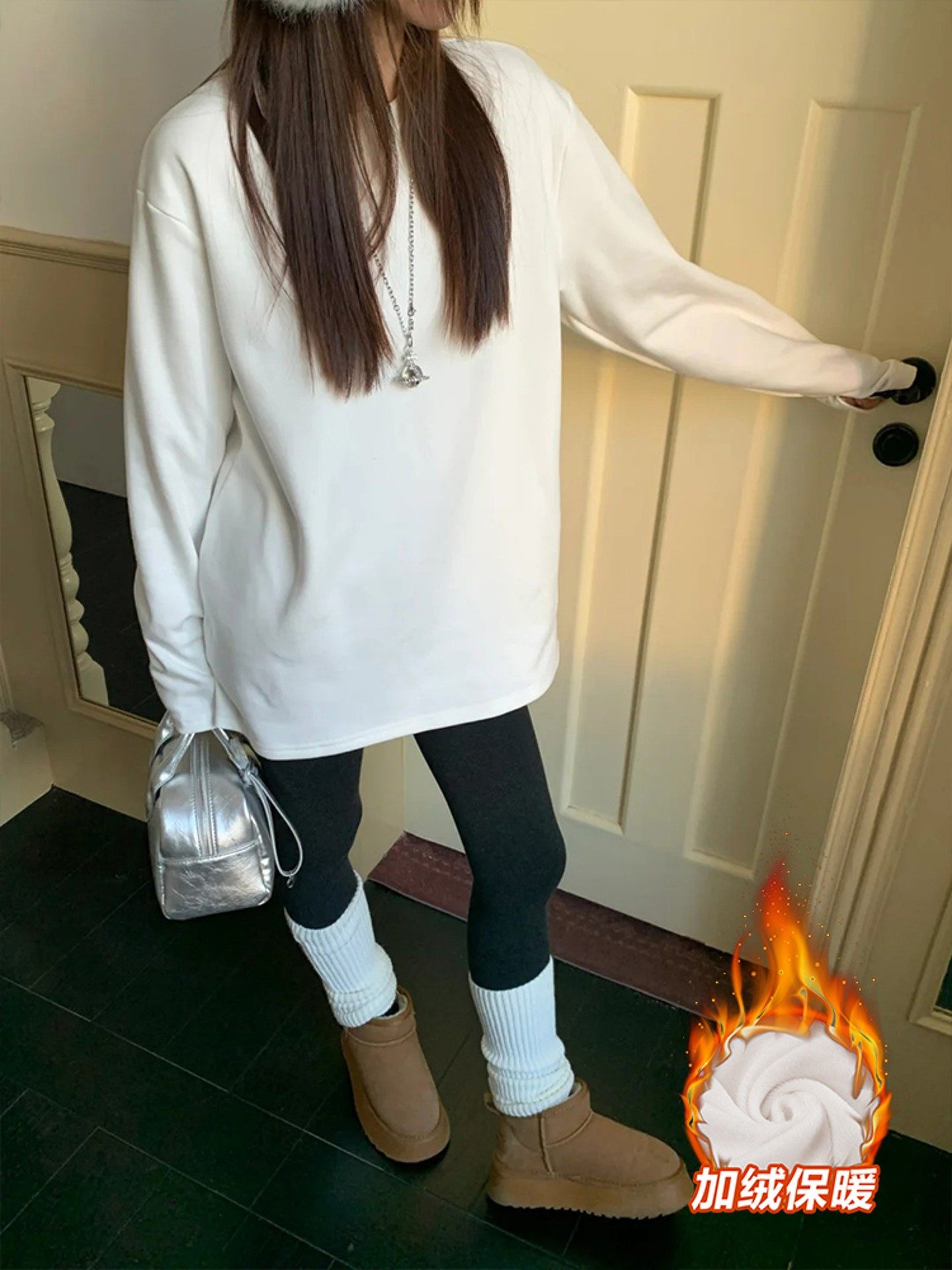 中长款白色长袖T恤女秋冬卫衣内搭叠穿加绒加厚保暖遮屁股上衣